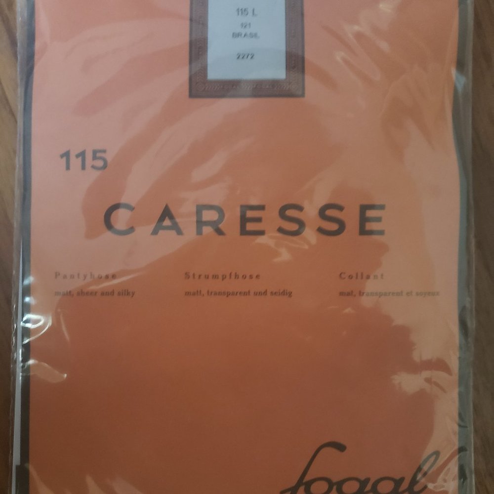 Fogal Caresse Pantyhose - Size L, Color Brasil